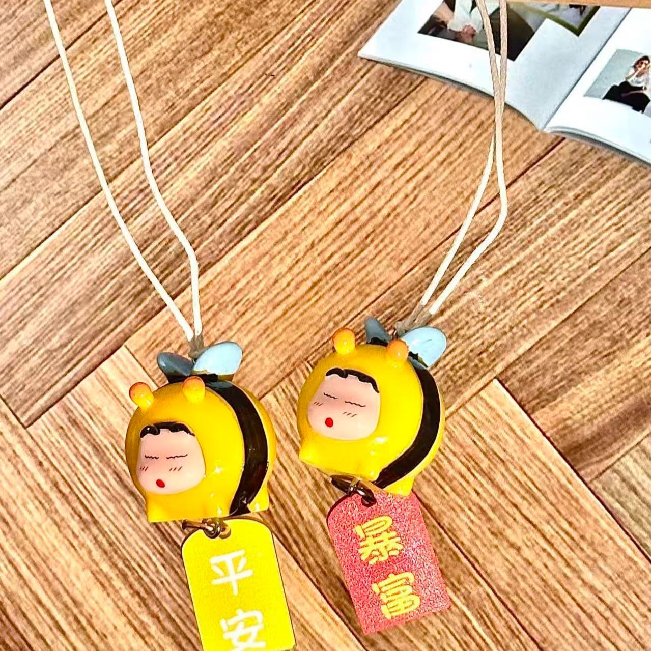 Figur Cosplay Crayon Shin-chan - Car Accessories Hanging ulasan dan harga