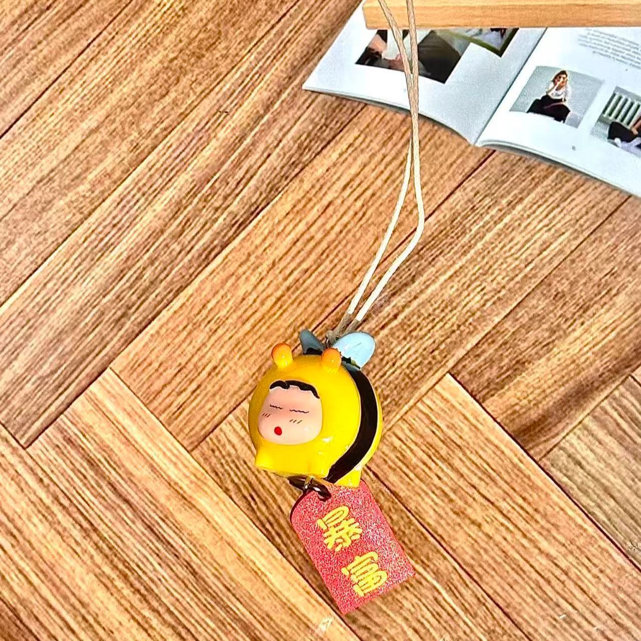 Figur Cosplay Crayon Shin-chan - Car Accessories Hanging ulasan dan harga